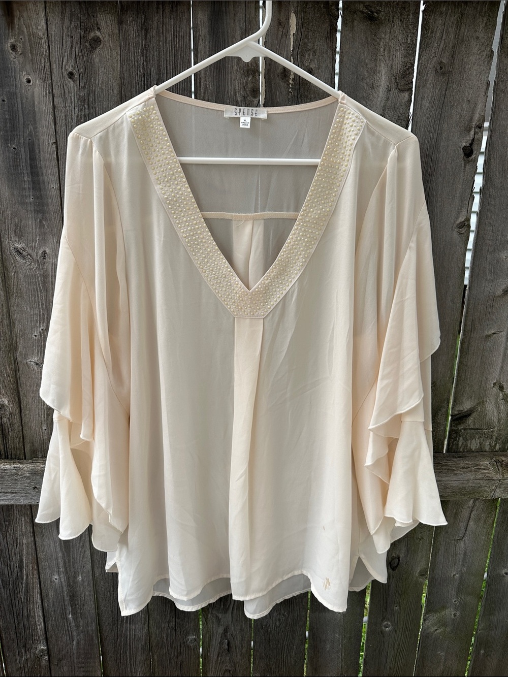 SPENSE Ivory Beaded V-Neck Flutter Sleeve Blouse